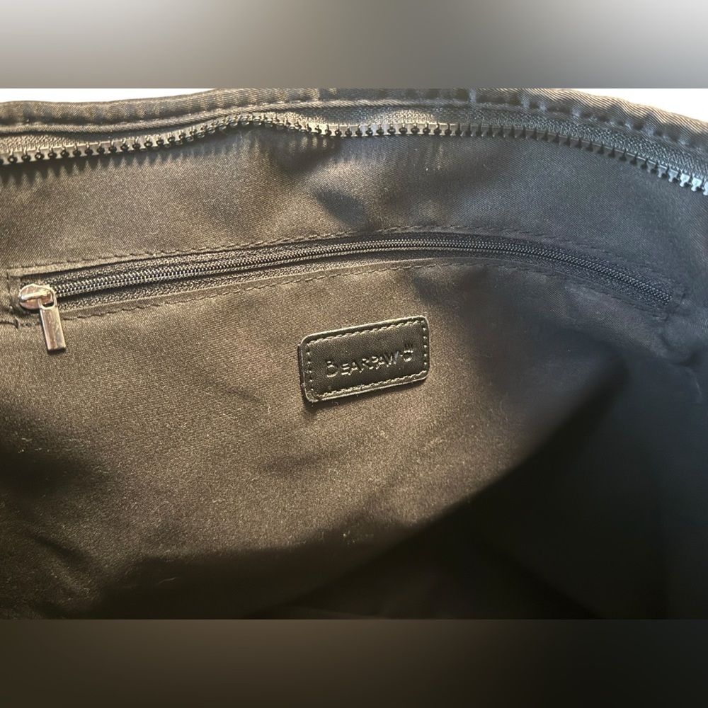 BearPaw Black Nylon Tote Bag with Front Drawstring Pocket Travel Work - Picture 11 of 11
